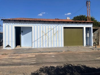 house em Rua Luiz Martins, Residencial Viviane - Uberlândia - MG