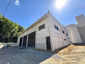 industrial em Rua Henrique Setter, Itoupava Central - Blumenau - SC