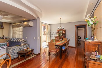 apartment em Rua Carlos Trein Filho, Auxiliadora - Porto Alegre - RS
