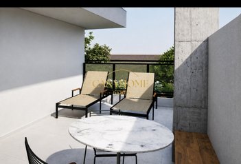 apartment em Rua Schiller, Cristo Rei - Curitiba - PR