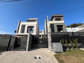 house em Rua José Wosch Sobrinho, Tingui - Curitiba - PR
