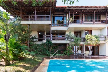 house em Rua Jornalista Djalma Andrade, Belvedere - Belo Horizonte - MG