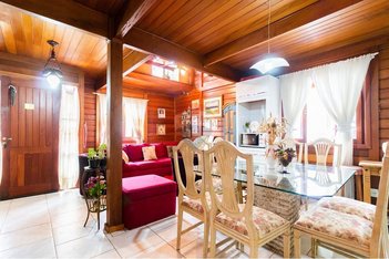 house em Rua Augusto Fleischfresser, São Braz - Curitiba - PR