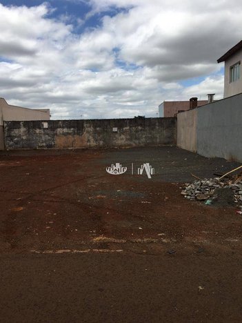 land_lot em Rua Luíza Irene Nunes, Parque Leblon - Londrina - PR