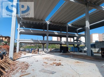 industrial em Estrada Velha Guarulhos-São Miguel, Jardim Arapongas - Guarulhos - SP