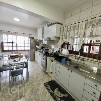 house em Rua Xingu, Igara - Canoas - RS