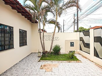 house em Rua Amaury de Oliveira e Silva, Jardim Tarumã - Londrina - PR