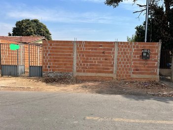 land_lot em Rua do Embauval, Centro-Norte - Várzea Grande - MT