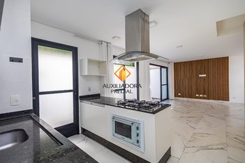 house em Rua João Batista Dallarmi, Santo Inácio - Curitiba - PR