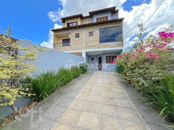 house em Rua dos Carijós, Espírito Santo - Porto Alegre - RS
