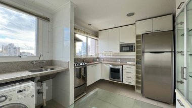 apartment em Rua Pedro Chaves Barcelos, Mont Serrat - Porto Alegre - RS