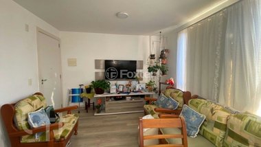 apartment em Avenida Juca Batista, Hípica - Porto Alegre - RS