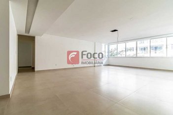 apartment em Avenida Henrique Dodsworth, Copacabana - Rio de Janeiro - RJ