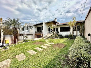 house em Rua General Ary Duarte Nunes, Uberaba - Curitiba - PR