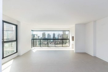apartment em Rua 234, Meia Praia - Itapema - SC