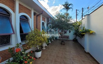 house em Avenida M 21, Jardim Floridiana - Rio Claro - SP