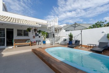 house em José Cândido da Silva, Balneário - Florianópolis - SC
