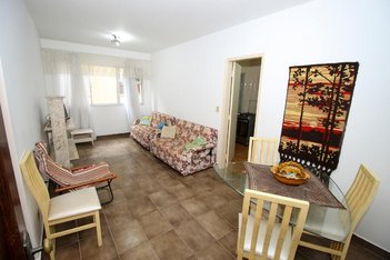 apartment em Rua Dona Vitória Yunes Stefano, Enseada - Guarujá - SP