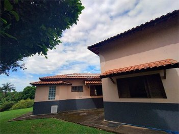 agricultural em Avenida das Torres, Jardim Centro Cívico - Sarandi - PR