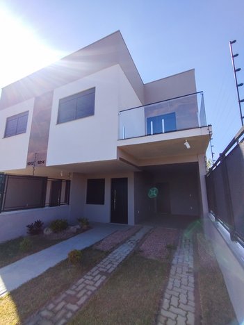 house em Rua Alzerino Matos de Azevedo, São Virgílio - Caxias do Sul - RS