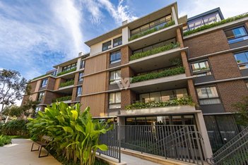 apartment em Rua João Américo de Oliveira, Cabral - Curitiba - PR