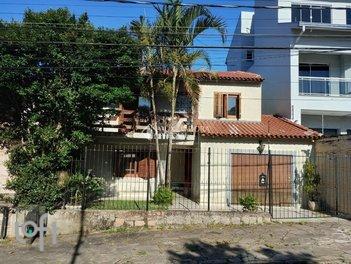 house em Francisco Silveira Mello, Jardim Itu-Sabará - Porto Alegre - RS
