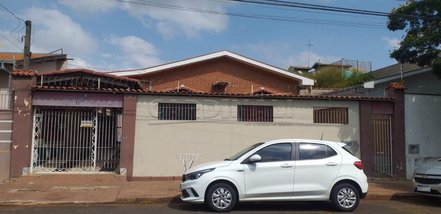 house em Rua Doutor José de Freitas Madeira, Jardim Roberto Selmi Dei - Araraquara - SP
