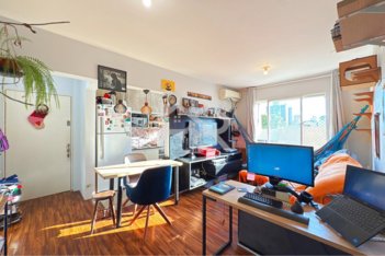 apartment em Rua Barão do Triunfo, Menino Deus - Porto Alegre - RS