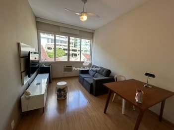 apartment em Rua Laranjeiras, Laranjeiras - Rio de Janeiro - RJ