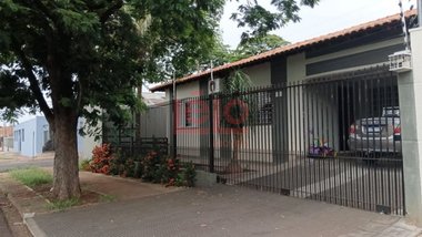 house em Rua Manágua, Vila Morangueira - Maringá - PR