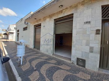 office em Rua 15 de Novembro, Centro - Pirassununga - SP