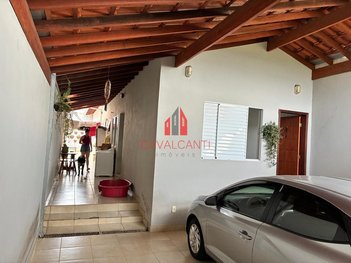 house em Avenida Sérgio de Biagi Bueno, Jardim Bouganville - Varginha - MG