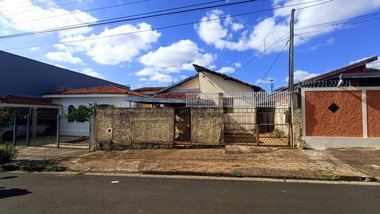 house em Rua Cesar Dacorso Filho, Vila Carmem - São Carlos - SP
