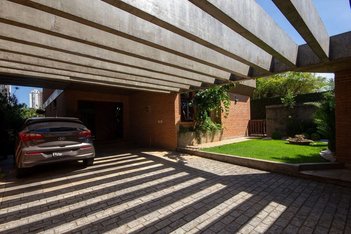 house em Rua General Sena Vasconcelos, Jardim Guedala - São Paulo - SP