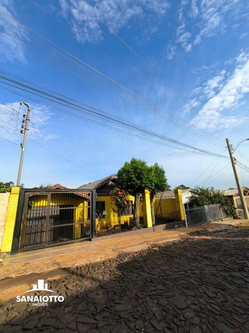 house em Rua Edmundo Pilz, Cruzeiro - Santa Rosa - RS