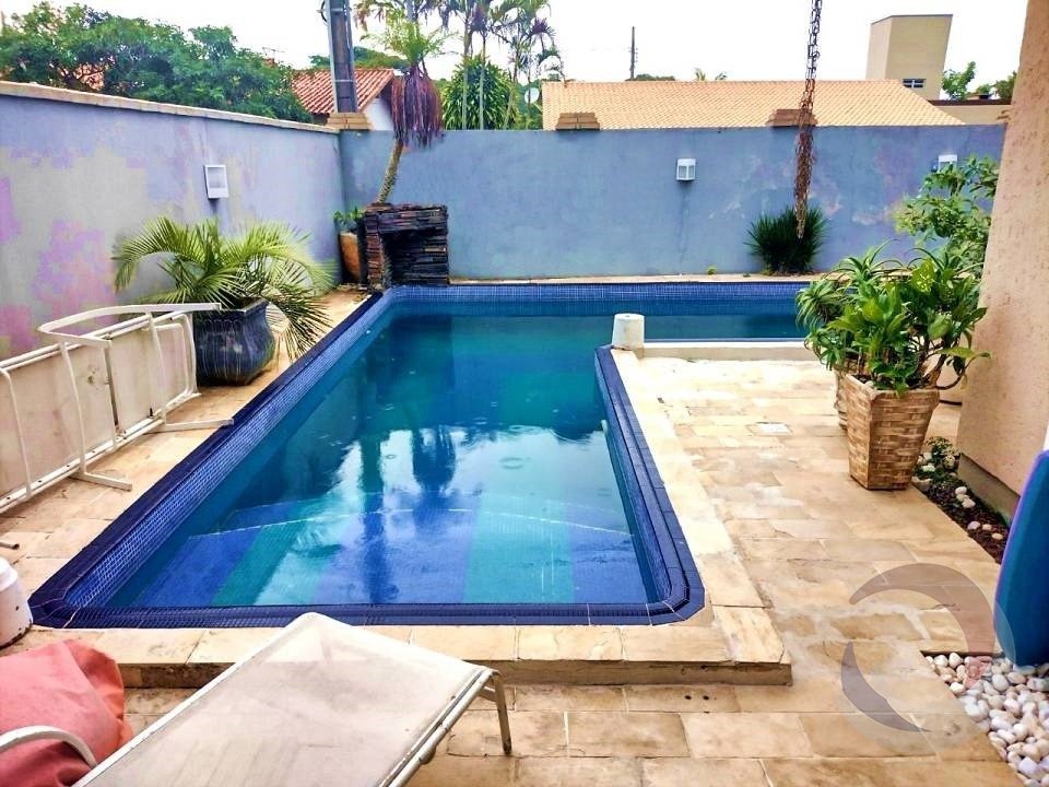 casa-com-5-quartos-a-venda-305m-no-campeche-florianopolis (1)