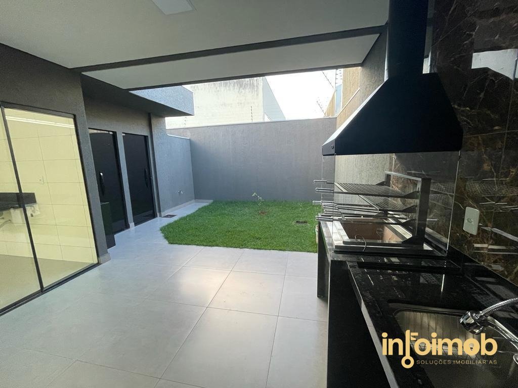 WhatsApp Image 2025-11-26 at 08.10