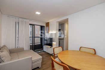 apartment em Rua Guilherme Pugsley, Água Verde - Curitiba - PR