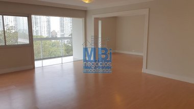 apartment em Avenida Washington Luís, Santo Amaro - São Paulo - SP
