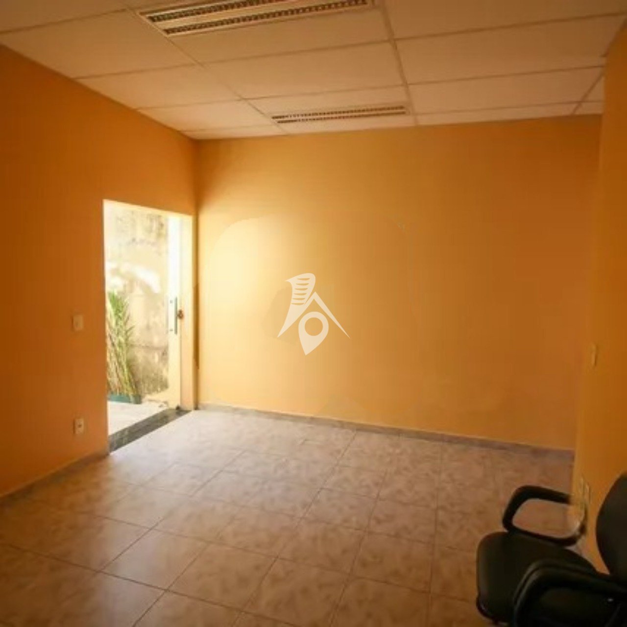 008- Sala
