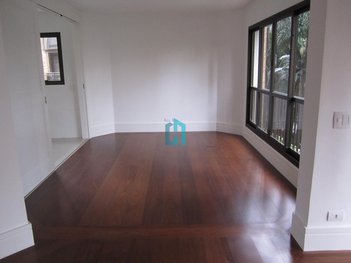 apartment em Rua Lourenço de Almeida, Vila Nova Conceição - São Paulo - SP