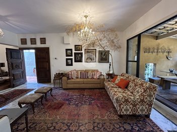 house em Rua Itabaquara, Pacaembu - São Paulo - SP