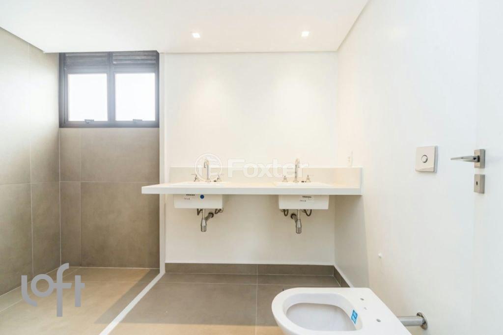 desktop_bathroom01.jpeg