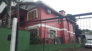 house em Avenida dos Ipês, Montanha - Lajeado - RS
