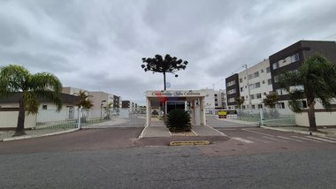 apartment em Rua Maria Joaquina Vaz, Jardim Itaqui - Campo Largo - PR