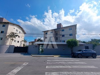 apartment em Rua Xanxerê, Saguaçu - Joinville - SC