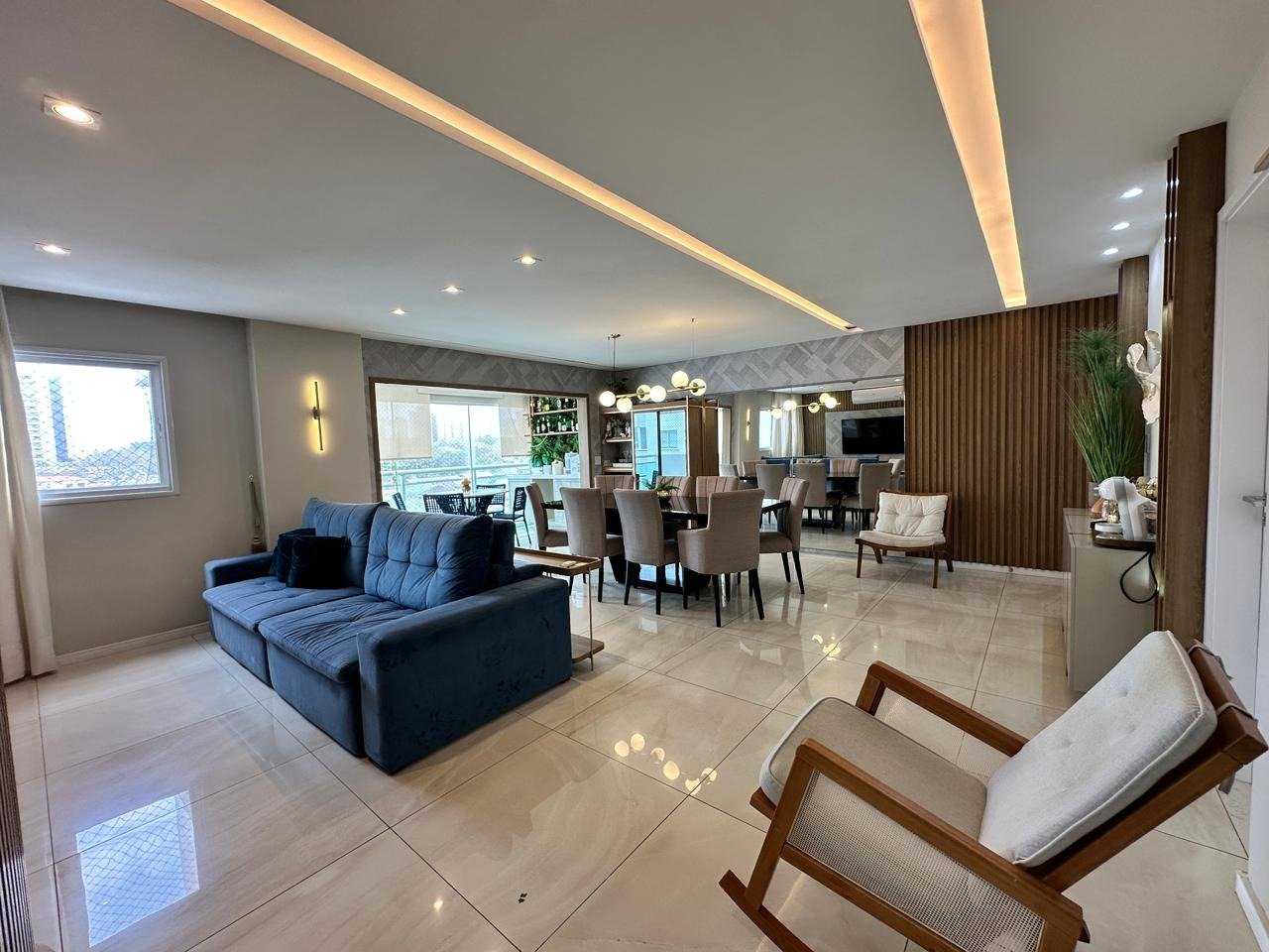 WhatsApp Image 2025-10-22 at 16.05