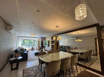 apartment em Rua Vereador Eddi Oaigen, Centro - Gramado - RS