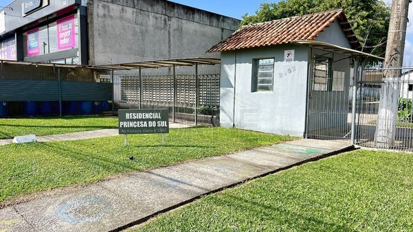 Cômodo Condomínio