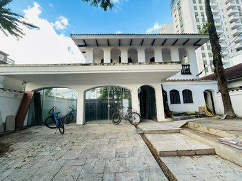 commercial_building em Rua Santo Amaro, Pitangueiras - Guarujá - SP